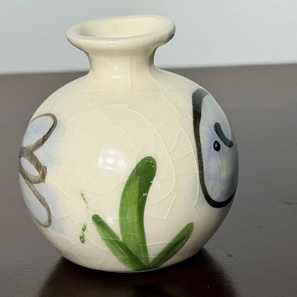 Vintage Island Pottery Bermuda Fish Bud Vase Hand Painted Crackle Glaze 3" - Picture 3 of 9